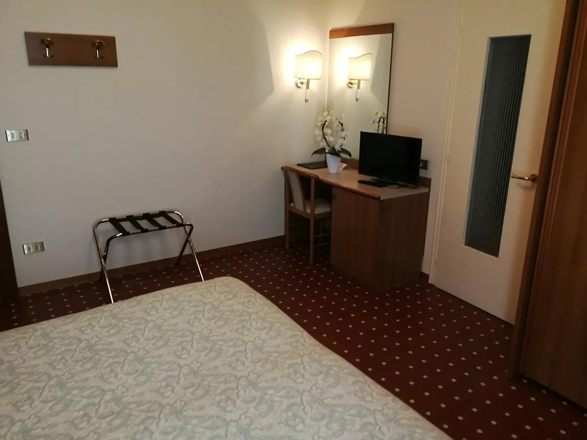 Albergo Miramonti Castelnovo ne' Monti 3*,
